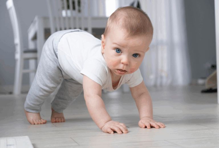 Read more about the article Crawling to Walking: Milestones in Baby’s Physical Development