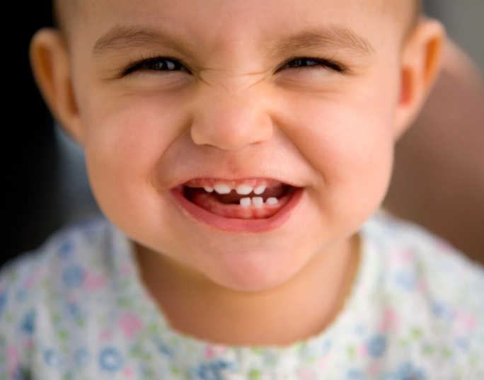 Read more about the article Teething and How to Relieve Discomfort