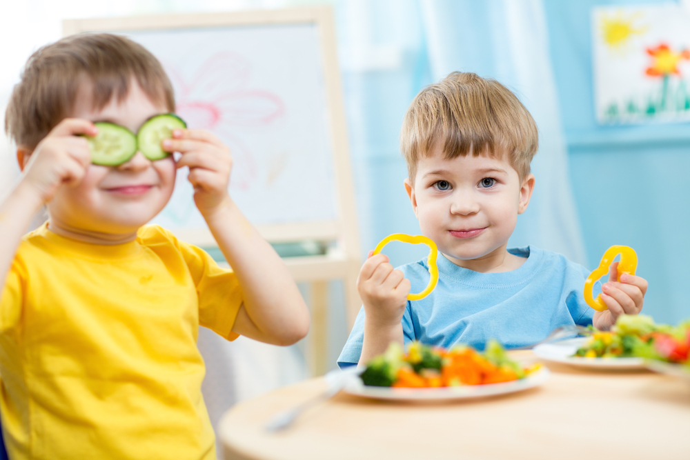 You are currently viewing Encouraging Healthy Eating Habits in Toddlers
