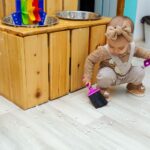 Read more about the article How to Encourage Toddlers to Clean Up
