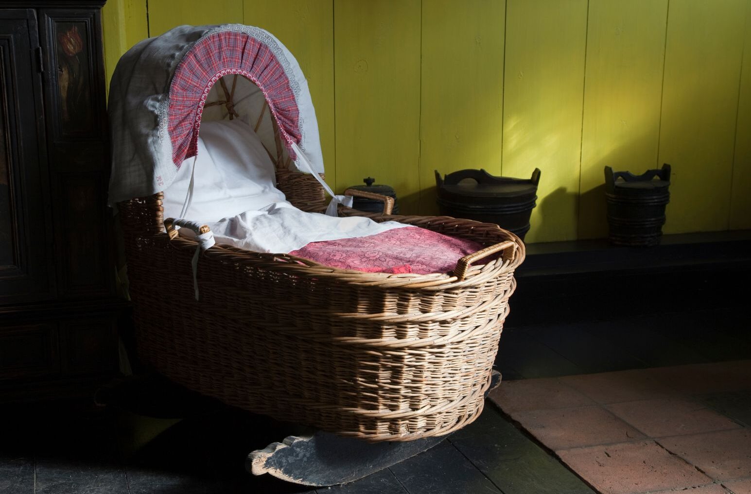 You are currently viewing Setting Up the Ideal Sleep Space for Your Baby