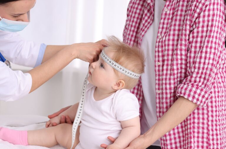 Read more about the article Understanding the CDC & WHO Growth Charts for Your Baby