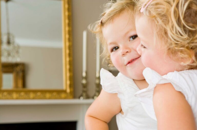 Read more about the article Fostering a Positive Self-Image in Toddlers