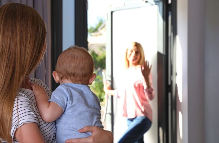 Read more about the article Choosing the Right Childcare: A Complete Guide for Parents